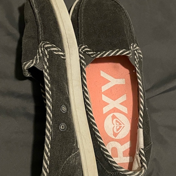 Roxy Minnow Blue Denim Slip On Shoes 6.5 - Picture 10 of 11